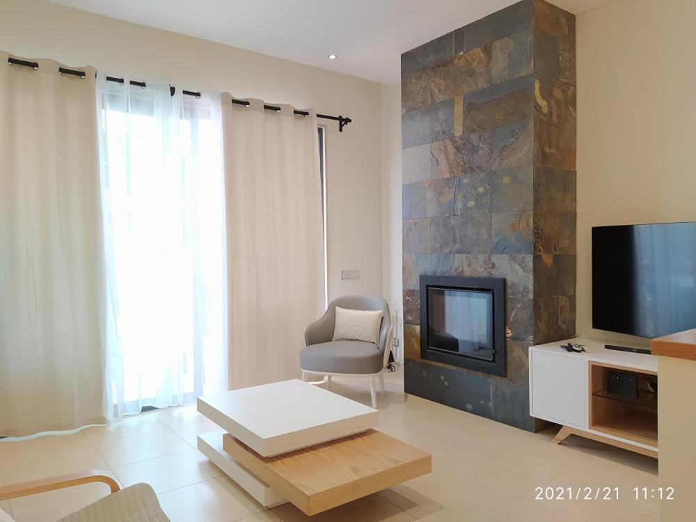 Cozy Villa With Pool And Barbecue アルブフェイラ エクステリア 写真